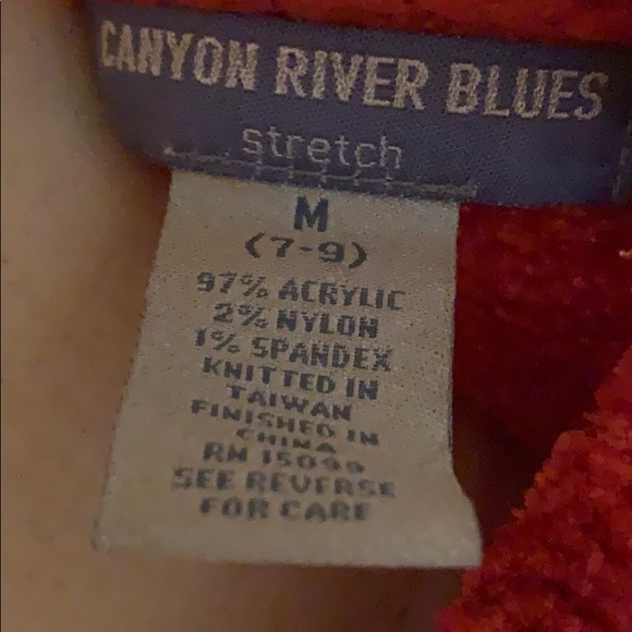 Red Crop top Sweater with Bell Sleeves - Picture 5 of 5